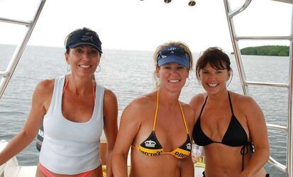 Spectacular mature chicks 104 (non naked)