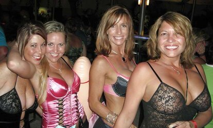 Spectacular mature chicks 104 (non naked)