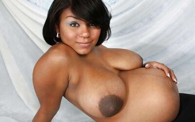 Pregnant honeys nude