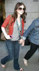 Michelle Trachtenberg - Taut DENIM, part