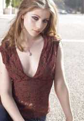 Michelle Trachtenberg - Taut DENIM, part