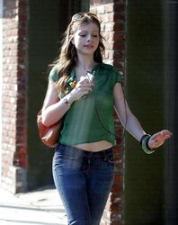 Michelle Trachtenberg - Taut DENIM, part
