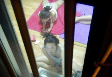 Korean hidden cam voyeur