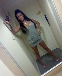 FACEBOOK PICTURES OF SUPER-STEAMY CHICKS V