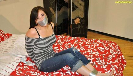 XCHICAS DOMINATION & SUBMISSION