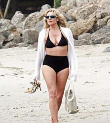 Kim Cattrall a few images of the super-sexy actress
