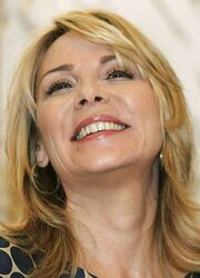 Kim Cattrall a few images of the super-sexy actress