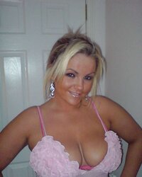 Nonude, voyeur , upskirt more housewife