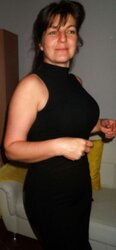 Nonude, voyeur , upskirt more housewife