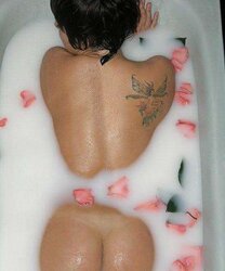 Brief-Haired Dark Haired Inexperienced with Good Assets