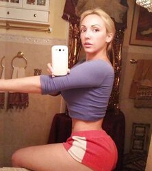 Coco Austin Vs. Alexandra Harra asses