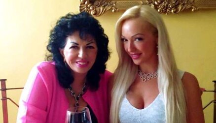 Coco Austin Vs. Alexandra Harra asses