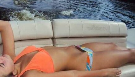 Insatiable naturist women showcasing g-spots