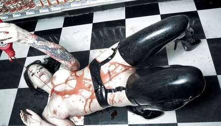 SUPERMARKET JIGGLY
