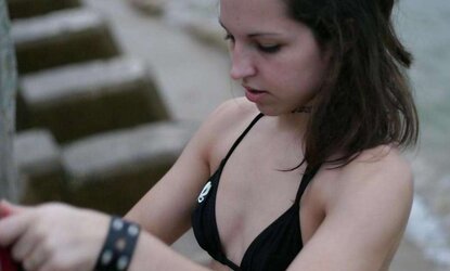 Amateurs elations 20 - Little teenager exhibitionist