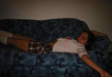 Amateurs elations 20 - Little teenager exhibitionist