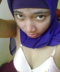Malay selfshoot teenager