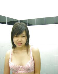 Indonesia Woman Panxxx Sxxter Part two at Home