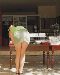 Fledgling Upskirt Erotica 9 By twistedworlds