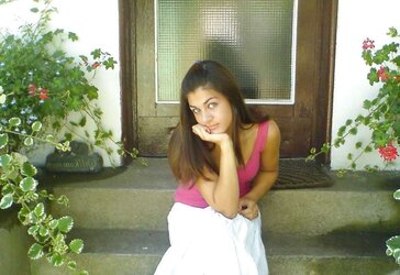 EAST Teenager Mega-Slut Damsel