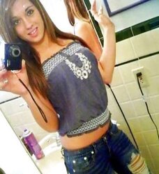 Spectacular Teenagers In Denim