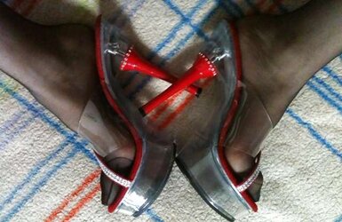 Teenagers Soles and High-Heeled Slippers