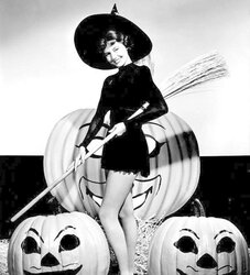 Thanksgiving - Vintage Pinup Images