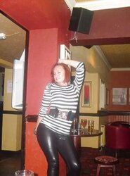 Facebook tramps in steaming leggings