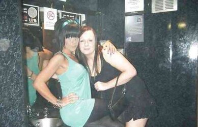 Facebook tramps in steaming leggings