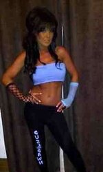 Facebook tramps in steaming leggings