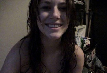 A chick that loves pot