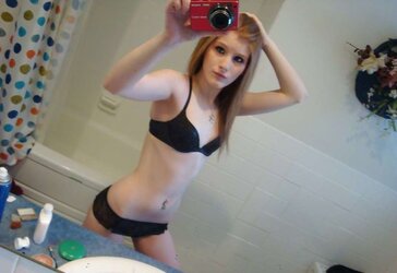 Lovely fleshy teenie selfshots