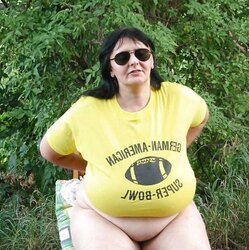 Ample ballsack