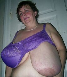 Ample ballsack