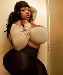 Gigantic Girlz