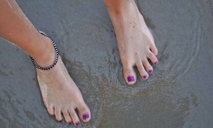 Wtf Stunning Teenie Soles reloaded v0.