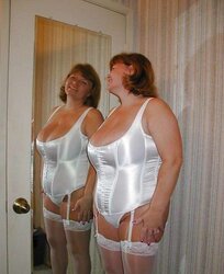 Mature Gidles