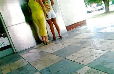 Upskirt-Honies