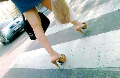 Upskirt-Honies