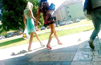 Upskirt-Honies
