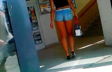 Upskirt-Honies