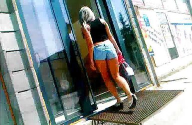 Upskirt-Honies