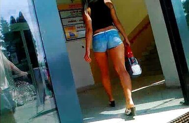 Upskirt-Honies