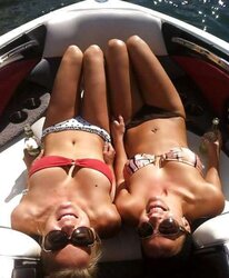 Top 20 Swimsuit Honies
