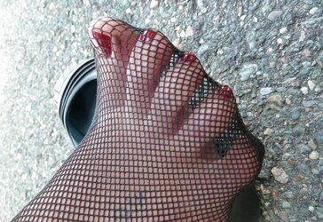 Teenager soles remarkable tights
