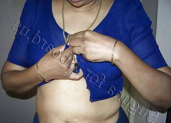 Indian aunty
