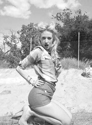 Total of hotty -paul-dom archive