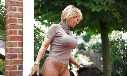 Hottest of Chick Barbara