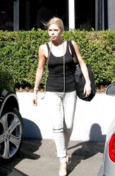 Sophie Monk Pokies Candids in Sydney