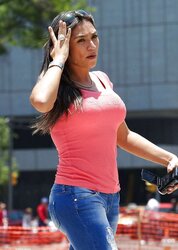 La Belleza de la Mujer Nunca Termina (51)
